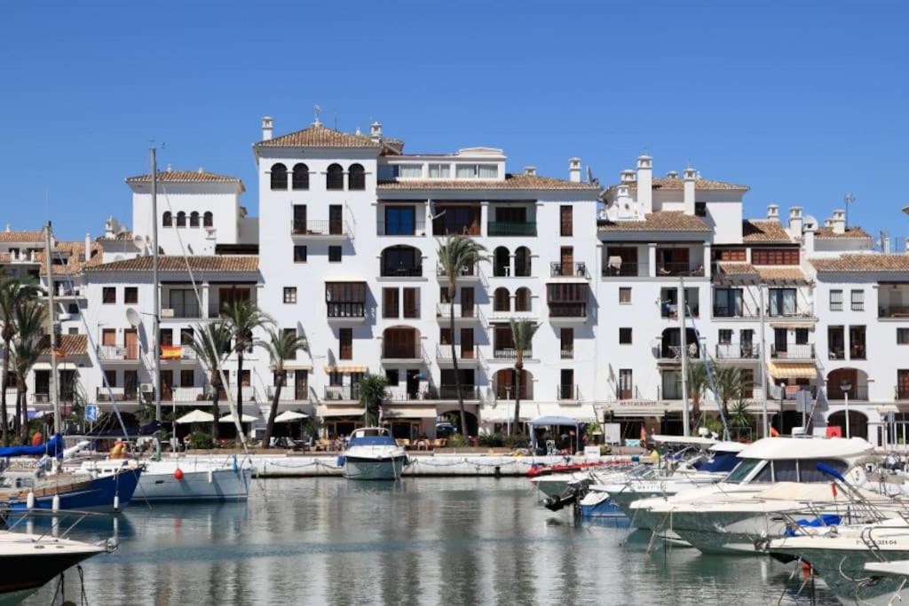 Apartamento Entero Con Solarium En Sabinillas, Con Piscina Y Al Lado Del Puerto De La Duquesa มานิลบา ภายนอก รูปภาพ